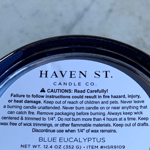 HAVEN STREET CANDLE BLUE EUCALYPTUS RICHLY SCENTED NEW - Picture 3 of 3